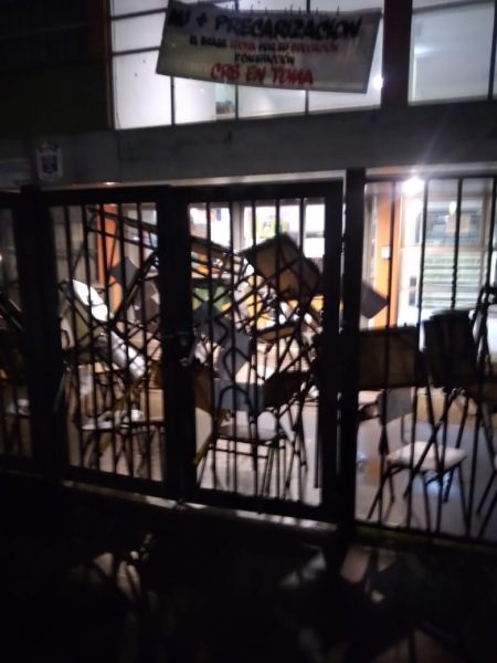 Liceos en Concepción amanecen tomados: estudiantes denuncian problemas de infraestructura y alimentación 