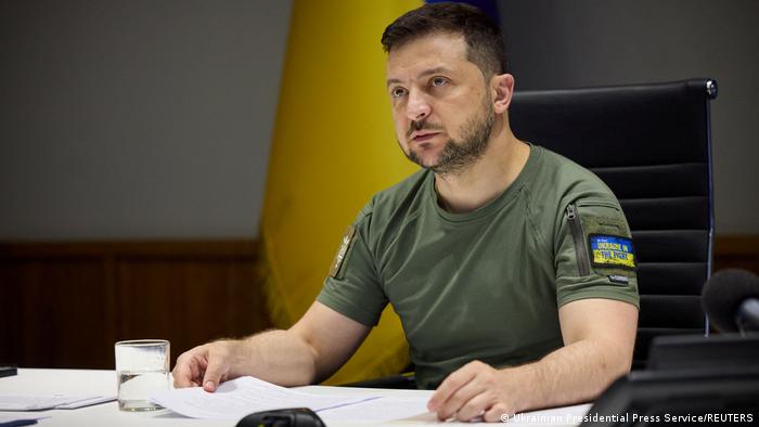 Zelenski: Nueva ayuda militar de EE.UU a Ucrania “acelerará la liberación” del país