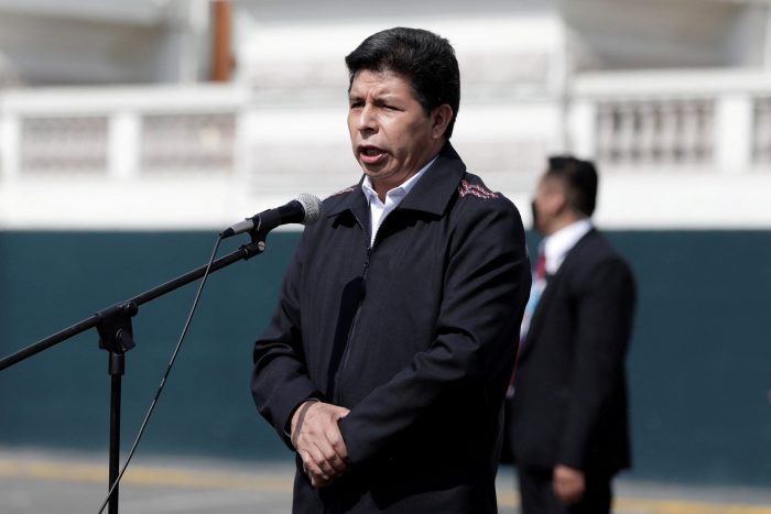 Presidente de Perú, Pedro Castillo, nombra a su séptimo ministro del Interior en un año