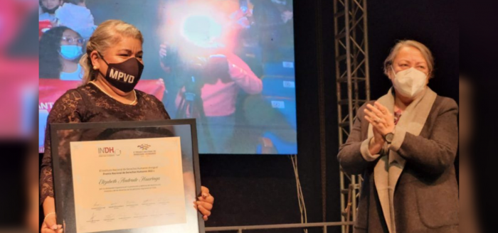 Histórica: educadora Elizabeth Andrade recibe Premio Nacional de Derechos Humanos 2022
