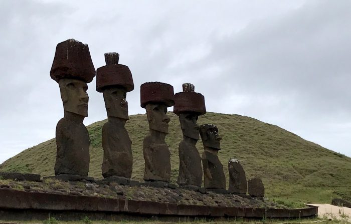 Rapa Nui vuelve a recibir turistas tras dos años de pandemia: este jueves llega el primer vuelo