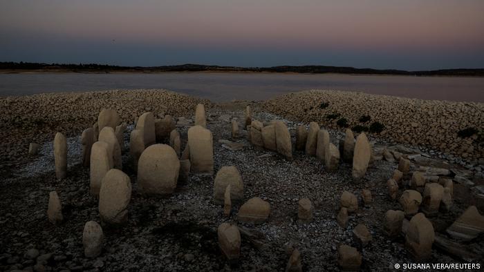 La histórica sequía permite la reaparición del «Stonehenge español»