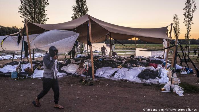 Campamento de migrantes saca a la luz una crisis humanitaria en Países Bajos