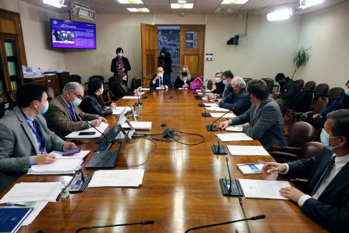 Comisión de Constitución de la Cámara Baja iniciará el miércoles discusión sobre proyecto que rebaja quórum de reformas a la actual Carta Magna