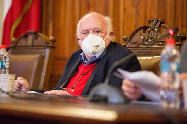 Autor del ensayo ¡Para «el buen vivir»!: «La distorsión del concepto del poder, además de sus graves efectos sociales, está afectando cada día más a la democracia»