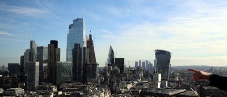 Un manual económico para políticos perplejos