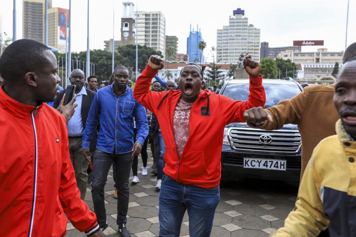 La Unión Europea pide resolver pacíficamente creciente conflicto electoral en Kenia