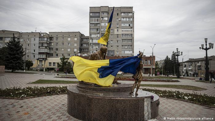 Ucrania recupera más territorios en el este y el sur