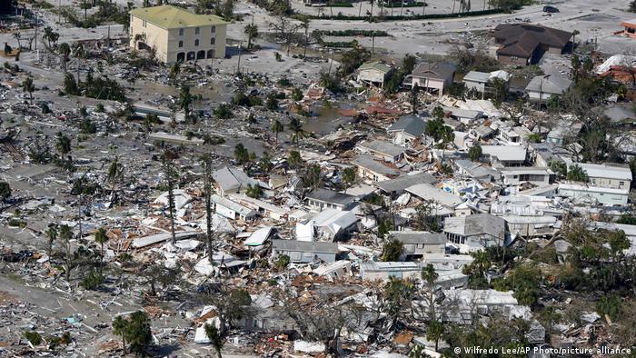 Florida arrasada: miles atrapados y 2,5 millones sin electricidad