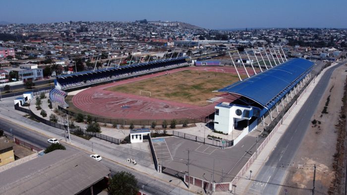 MOP decide no abrir Estadio de San Antonio para este año: señalan problemas en su infraestructura