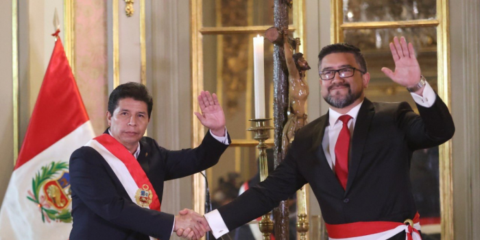 Oposición anuncia que buscará censurar al ministro de Transportes de Perú