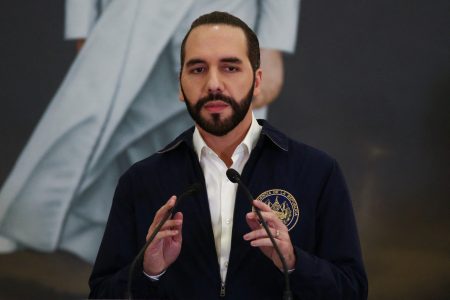 Los factores que abren espacio para un zar antidelincuencia al estilo de Nayib Bukele en Chile