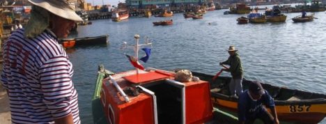 Economistas y gran industria chocan en Comisión de Pesca por futuro de licencias transables