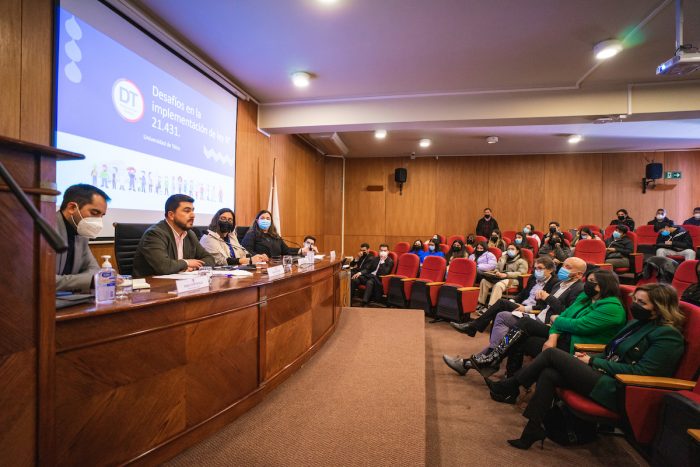 Expertos analizan ley que regula el trabajo vía plataformas digitales