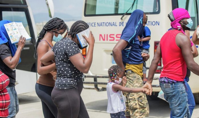 Más de 100 migrantes haitianos encontrados en isla inhóspita cerca de Puerto Rico