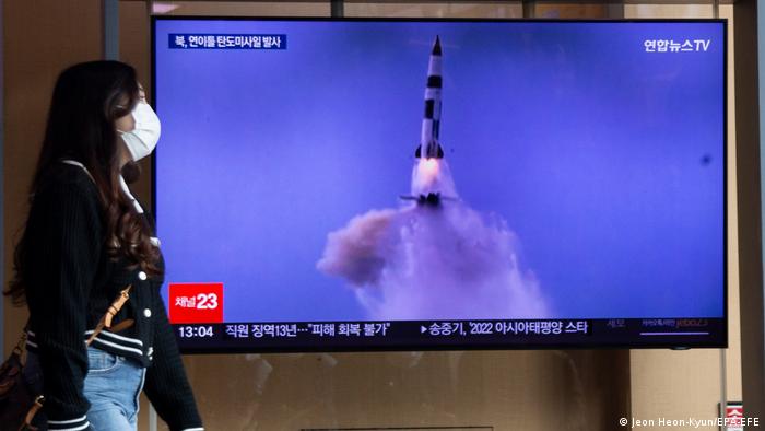 Corea del Norte dispara misiles balísticos al mar de Japón