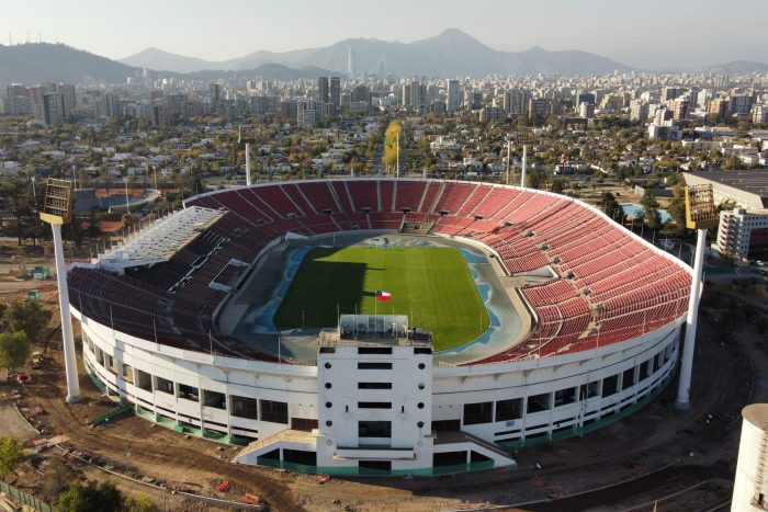 Por estado del césped: Estadio Nacional no estará disponible para el fútbol en lo que resta del año