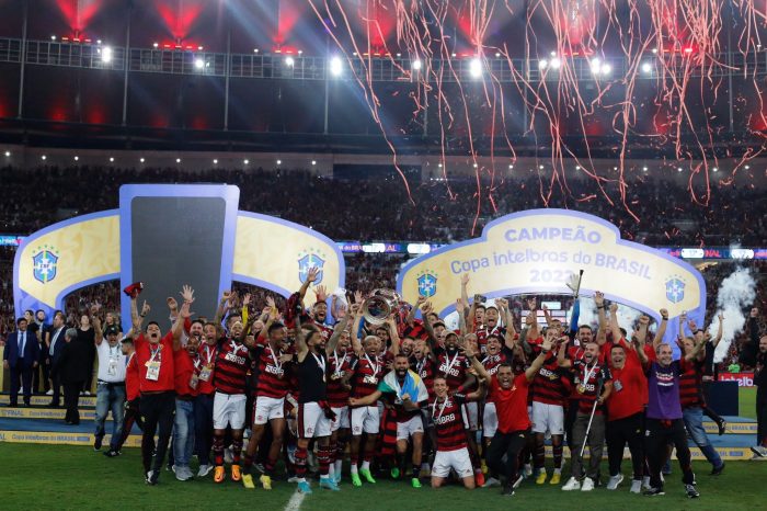 El ‘King’ gritó campeón otra vez: Flamengo derrota a Corinthians y se queda con la Copa de Brasil