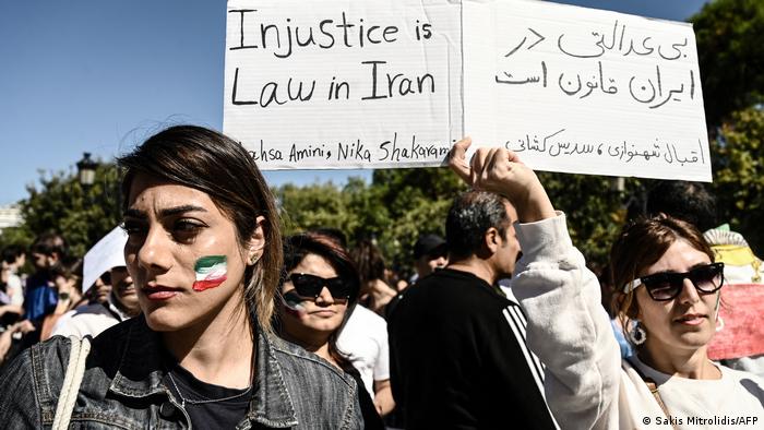 Irán vive las jornadas más duras de protestas tras muerte de Amini