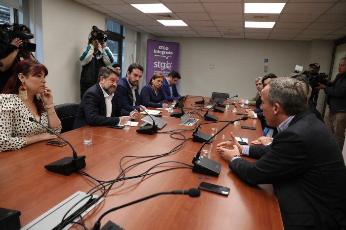 En la previa a aniversario del 18-O, grupo de gobernadores y legisladores llaman al Gobierno a convocar Pacto Nacional por la Seguridad