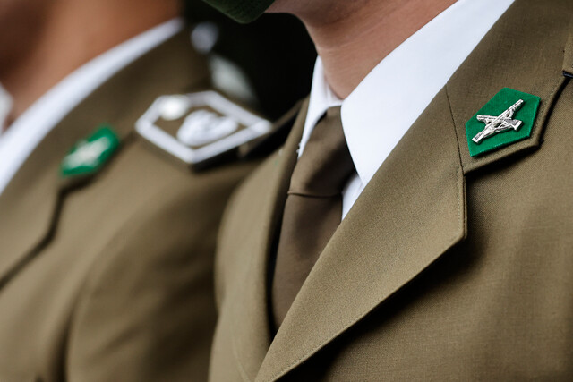 Presidente Boric aprueba nuevo Alto Mando de Carabineros: ocho generales a retiro y se mantiene jefe de Inteligencia