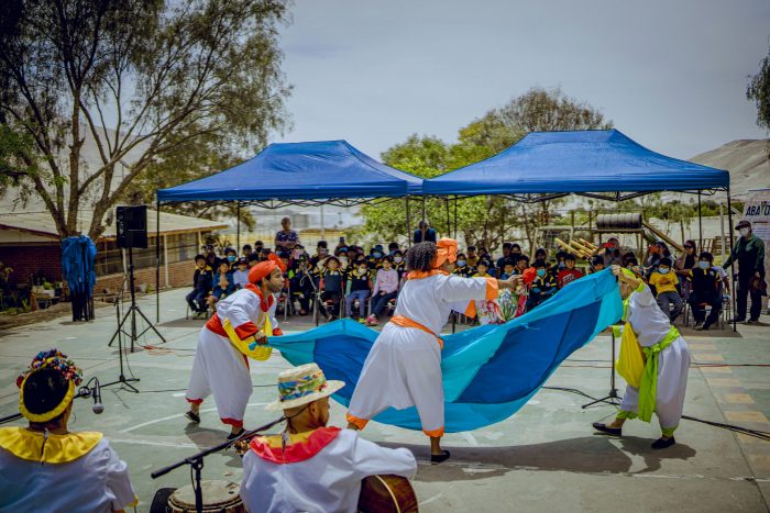 Obra de teatro referida al pueblo tribal afrodescendiente llega a más de dos mil escolares de Arica