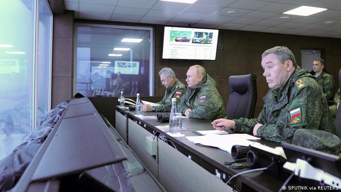 Jefes militares rusos debaten uso de armas nucleares en Ucrania