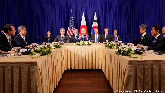 EE.UU., Japón y Corea del Sur acuerdan respuesta conjunta a pruebas nucleares de Pyongyang