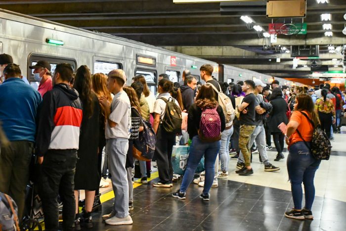 Aumenta la tarifa del transporte público en Santiago: primer alza del pasaje en 2024