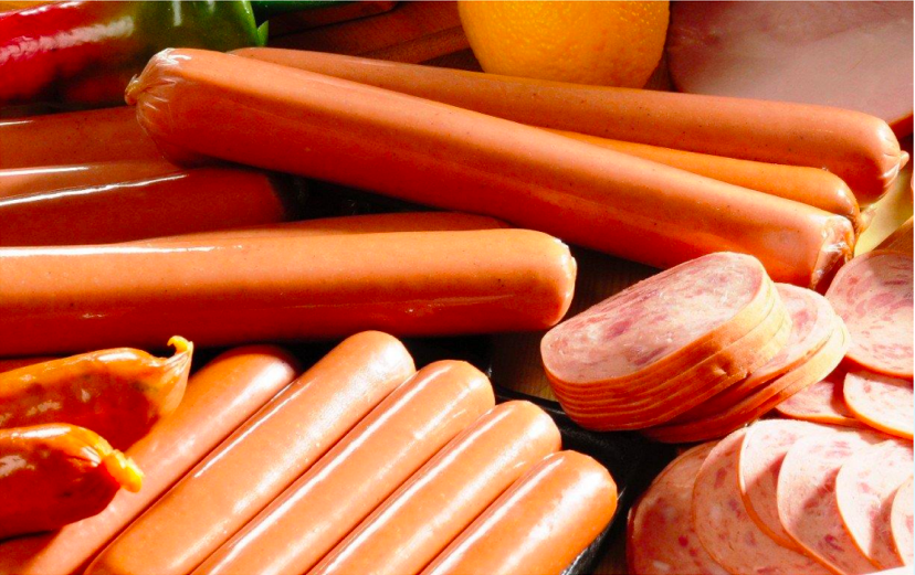 ODECU evaluó calidad nutricional de salchichas y detectó especies de carne no señaladas en rotulado