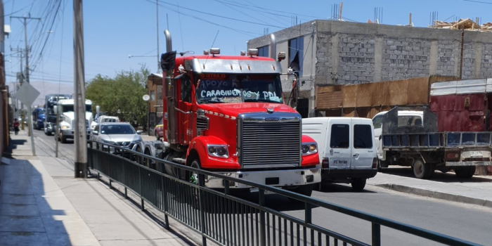 Camioneros protestan en Calama por el alza de los combustibles y la inseguridad en la ciudad