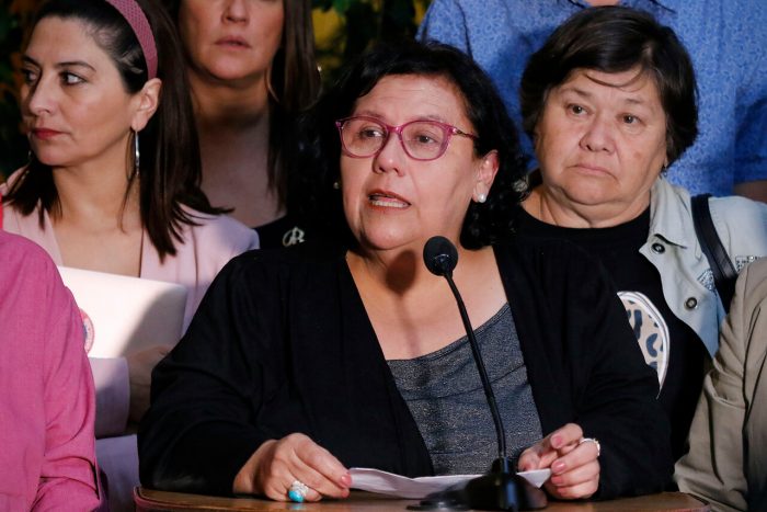 Diputada Lorena Pizarro (PC) acusa amenazas: sujetos entraron a su domicilio y «dieron vuelta todo a su paso»