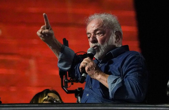 Lula podría pedir más de 39 mil millones de dólares de gasto extra para 2023, dice asesor