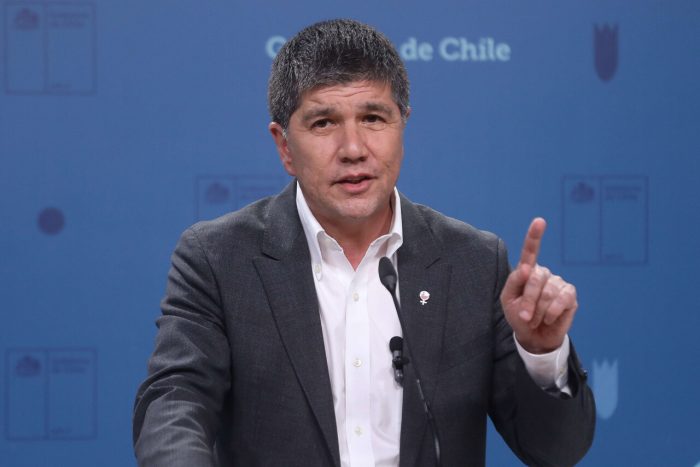 Monsalve dice que Chile «no puede pagar conflictos de liderazgo» entre camioneros y apunta que «ya no existe razón para estar movilizados»