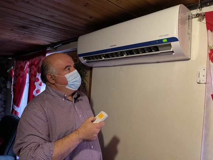 Proyecto sustentable logra que 80 hogares de Talca cuenten con sistema de calefacción limpia y eficiente