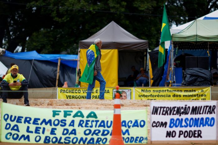 La policía de Brasil realiza detenciones e investiga un intento de golpe de Estado