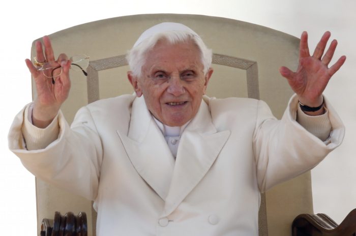 Funeral de Benedicto XVI se realizará el 5 de enero en la plaza de San Pedro