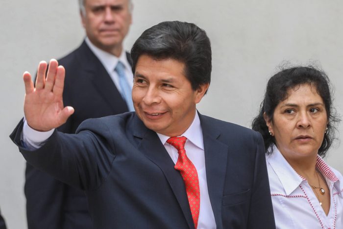 Nueva moción de destitución contra Castillo entra a trámite en Perú