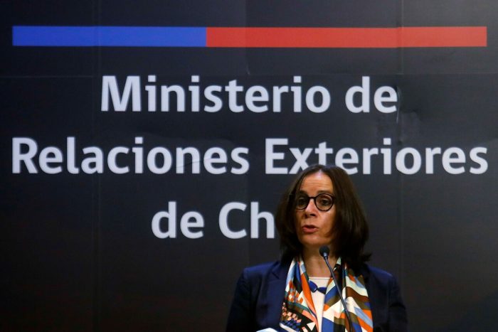 Canciller Urrejola aclara que fallo del Silala entrega «certeza jurídica» y que Chile nunca ha sostenido que tiene «derecho adquirido» sobre todo el río