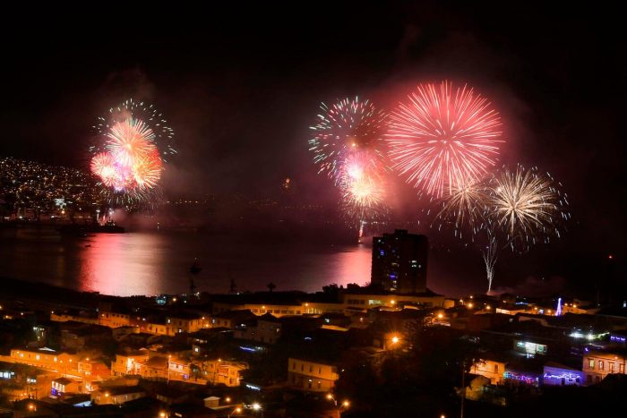 Tras evaluación, DGMN no autoriza uso de fuegos artificiales en Valparaíso y Viña del Mar para Año Nuevo
