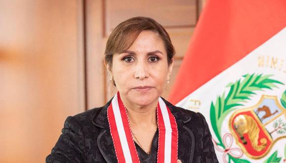Fiscal general de Perú rechaza «quebrantamiento de orden constitucional» tras anuncio de presidente Castillo