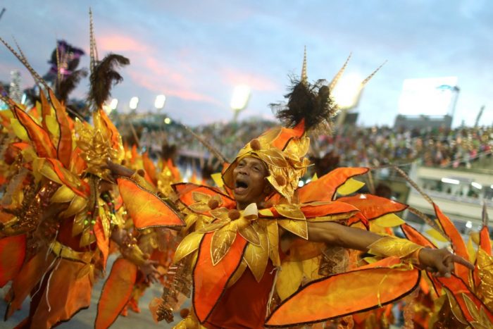 Incendio destruye cientos de disfraces para el Carnaval de Río de Janeiro