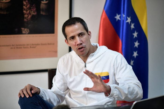 Oposición de Venezuela elimina el «gobierno interino» de Juan Guaidó