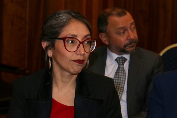 Karinna Fernández renuncia a candidatura para Fiscal Nacional con críticas al proceso: apunta a «actores estatales que desconocen el rol del Ministerio Público»