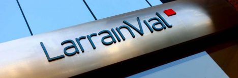 Mega multa de la CMF contra LarraiVial por arista "fondo corneta" del caso Factop