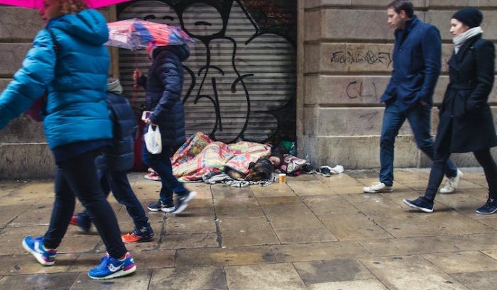 Las personas sin hogar viven menos que el resto de la población