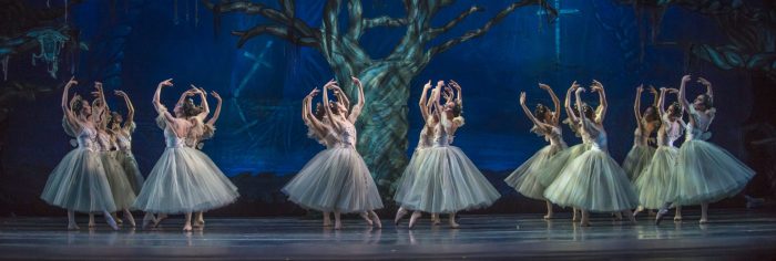 Ballet «Giselle» online en Teatro Municipal de Santiago