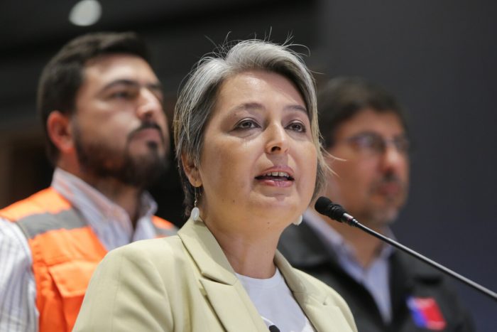 Ministra Jara por proyecto de 40 horas: «Hay una enorme cantidad de empresas que han ido reduciendo su jornada»