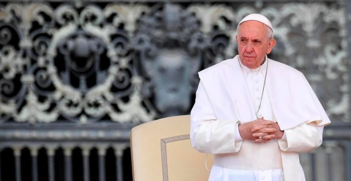 Muerte de Benedicto XVI «abre la puerta» a eventual renuncia del papa Francisco