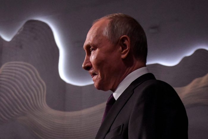 Putin acusa a Occidente de querer acabar “para siempre” con Rusia
